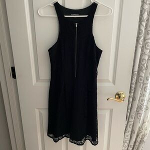 Express, size 6, lace dress with front zip detail